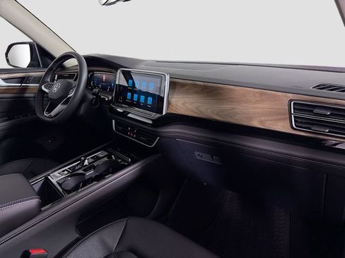 New 2026 Volkswagen Atlas SE image 30