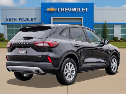 Used 2025 Ford Escape Active image 7