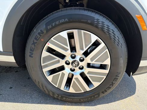 New 2026 Hyundai Palisade SEL Premium FWD image 13