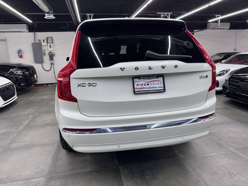 Used 2023 Volvo XC90 B5 Plus image 5