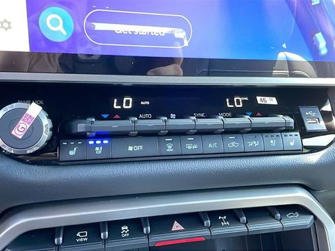 New 2026 Toyota Tundra Limited AWD/4WD image 21