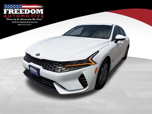 Used 2021 Kia K5 LXS FWD image 1