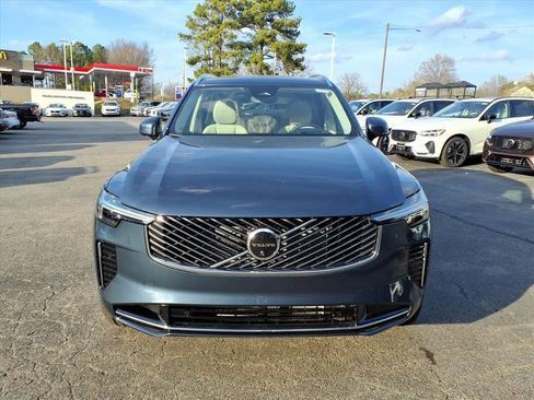 New 2026 Volvo XC90 T8 Ultra w/ Protection Package Premier AWD/4WD image 9