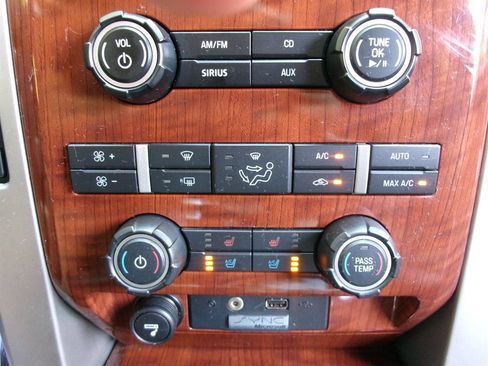 Used 2010 Ford F150 Lariat AWD/4WD image 20