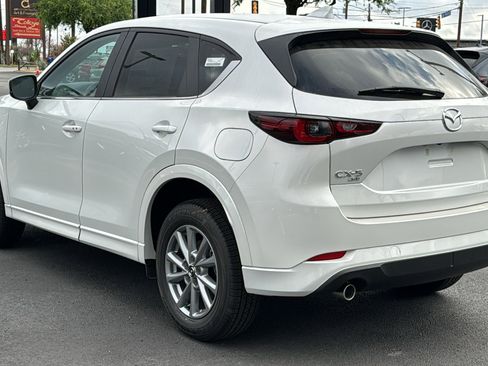 New 2025 MAZDA CX-5 AWD 2.5 S w/ Preferred Package image 6