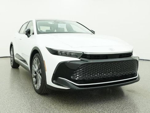 New 2026 Toyota Crown Limited image 30