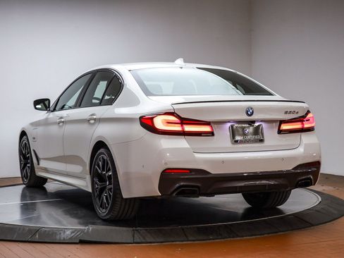 Certified 2023 BMW 530e 530e iPerformance w/ M Sport Package image 9