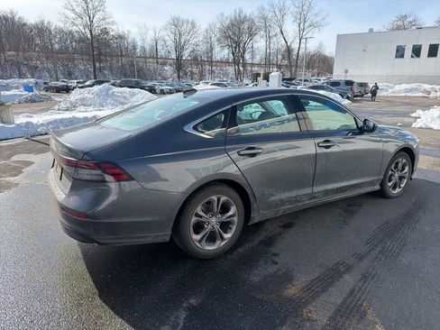 Used 2024 Honda Accord EX image 10