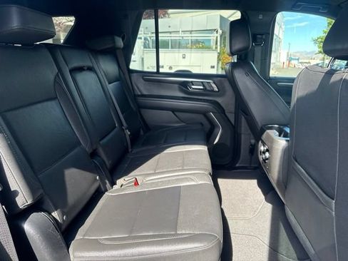Used 2025 Chevrolet Tahoe Z71 AWD/4WD image 35