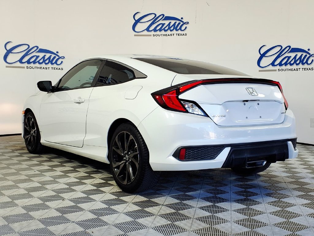 Used 2020 Honda Civic Sport image 2