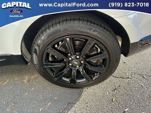 Used 2021 Land Rover Range Rover Sport HSE Silver Edition image 13