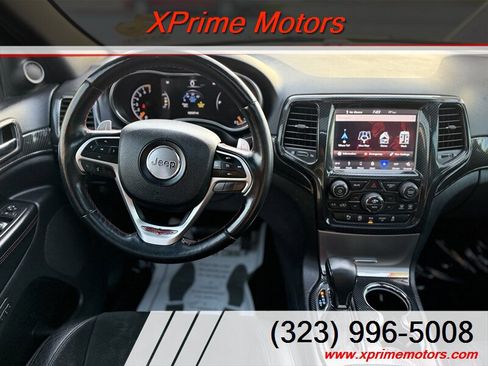 Used 2018 Jeep Grand Cherokee Trailhawk AWD/4WD image 30