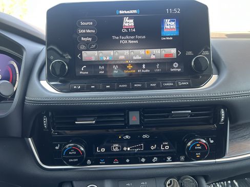 Certified 2023 Nissan Rogue Platinum w/ Platinum Premium Package image 25