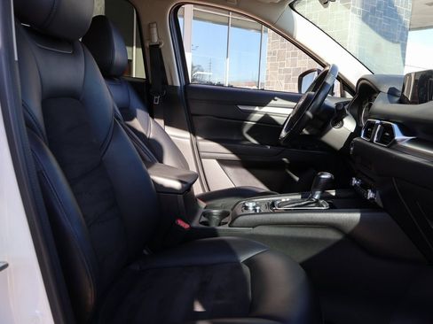 Used 2020 MAZDA CX-5 Touring image 10