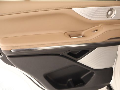New 2026 Lincoln Navigator Black Label AWD/4WD image 19