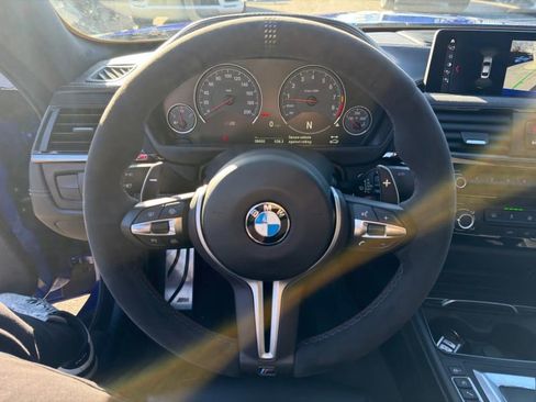 Used 2020 BMW M4 CS w/ Executive Package image 13