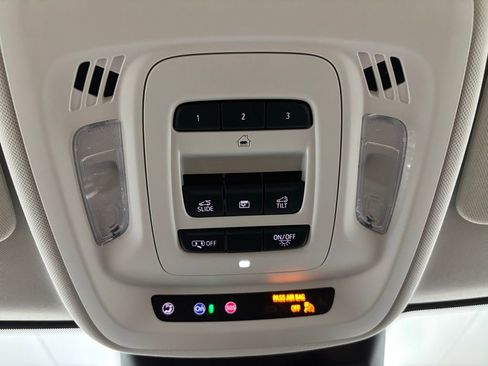 New 2025 Buick Envision Preferred image 35