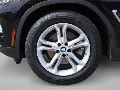 Used 2019 BMW X3 xDrive30i w/ Premium Package AWD/4WD image 9