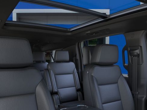 New 2026 Chevrolet Suburban Z71 AWD/4WD image 48