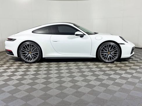 Used 2021 Porsche 911 Carrera image 8