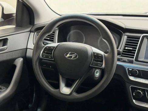 Used 2018 Hyundai Sonata SE FWD image 24