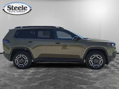 New 2026 Jeep Cherokee Laredo AWD/4WD image 6