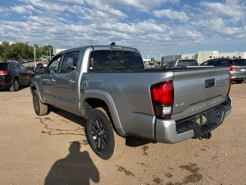 Used 2023 Toyota Tacoma SR5 w/ Technology Package AWD/4WD image 3