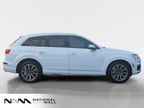 Used 2018 Audi Q7 3.0T Prestige w/ Prestige Package AWD/4WD image 6