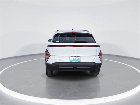 Certified 2025 Hyundai Kona SEL image 7