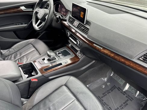 Used 2020 Audi Q5 2.0T Premium Plus w/ Premium Plus Package image 33