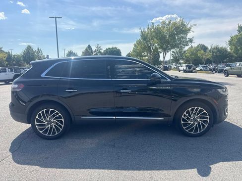 Used 2020 Lincoln Nautilus Reserve AWD/4WD image 4