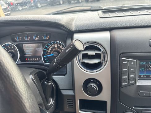 Used 2014 Ford F150 XLT w/ Equipment Group 301A Mid image 22