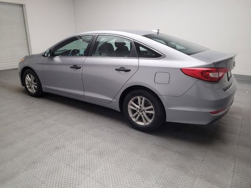 Used 2016 Hyundai Sonata SE FWD image 3