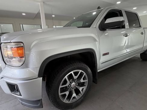 Used 2014 GMC Sierra 1500 SLE w/ All-Terrain Package AWD/4WD image 4