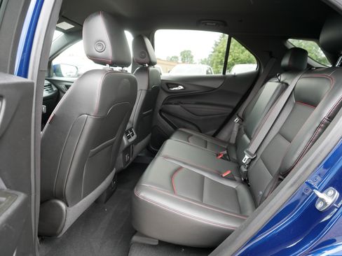 Used 2023 Chevrolet Equinox RS w/ RS Leather Package AWD/4WD image 35