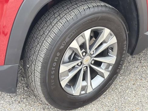 Used 2025 Chevrolet Equinox LT w/ Safety and Technology Package FWD image 15