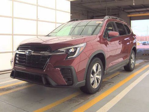 Used 2024 Subaru Ascent Premium w/ Convenience Package AWD/4WD image 1
