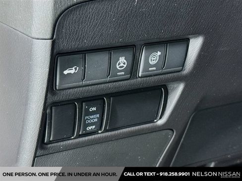 Certified 2024 Nissan Armada Platinum w/ Captain's Chairs Package AWD/4WD image 10