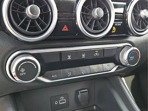 Used 2020 Nissan Sentra S image 15