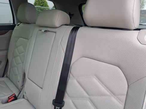 New 2026 Volkswagen Atlas SE FWD image 25
