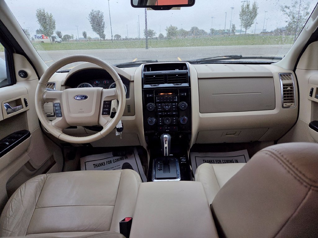 Used 2010 Ford Escape Limited AWD/4WD image 16