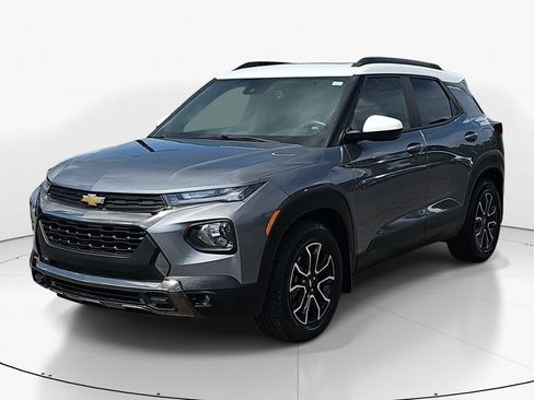 Used 2021 Chevrolet TrailBlazer ACTIV w/ Sun and Liftgate Package AWD/4WD image 11