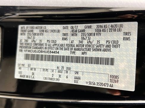 Used 2017 Ford Escape Titanium image 36