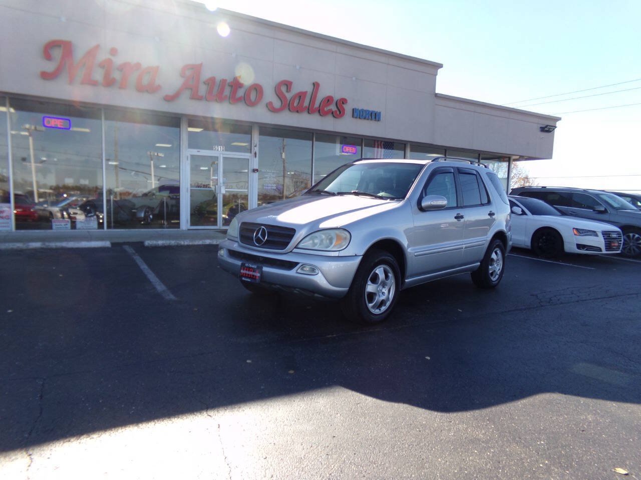 Used 2003 Mercedes-Benz ML 320 4MATIC image 3