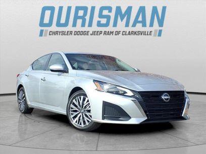 Used 2023 Nissan Altima 2.5 SV