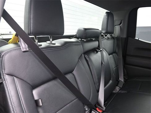 Used 2022 Chevrolet Silverado 1500 LT Trail Boss w/ Safety Package image 32