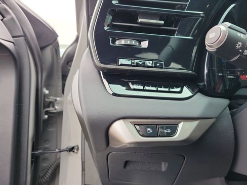 Used 2025 Lexus RX 500h F Sport image 20