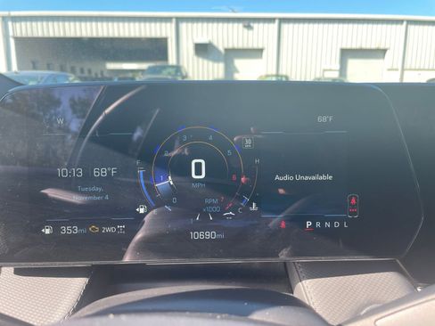 Used 2025 Chevrolet Equinox LT image 38