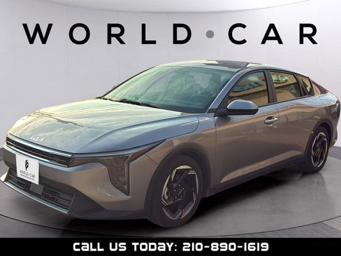 Used 2025 Kia K4 EX FWD image 6