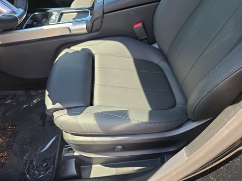 Certified 2025 Mercedes-Benz GLB 250 4MATIC image 20